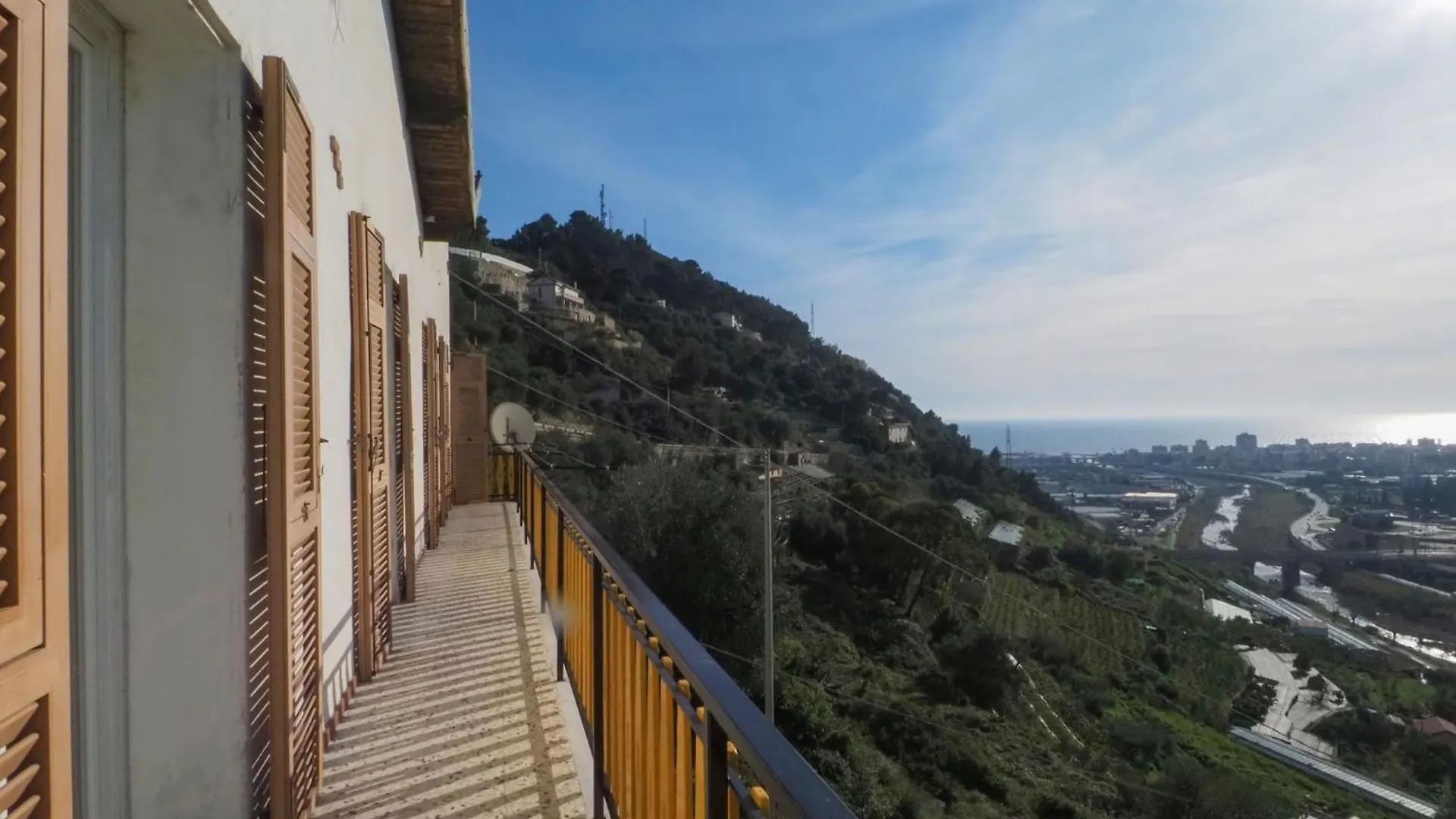 Casa Del Sole Villa Arma di Taggia Italia